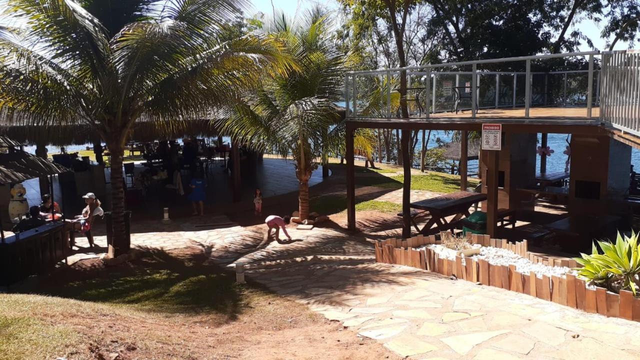 Apartamento Condominio Aldeia do Lago *
